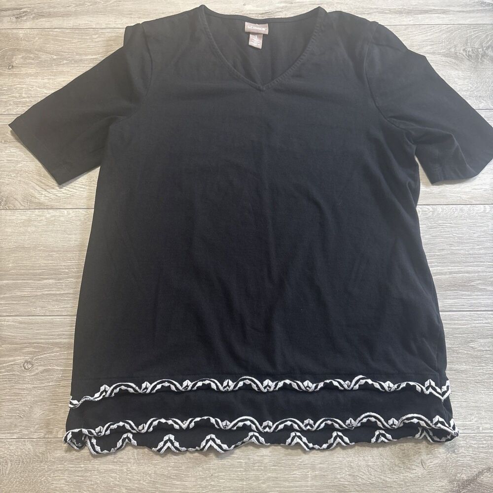 Chico's Size 1 M Cotton Tiered Scalloped Embroidered Black White Blouse V-Neck